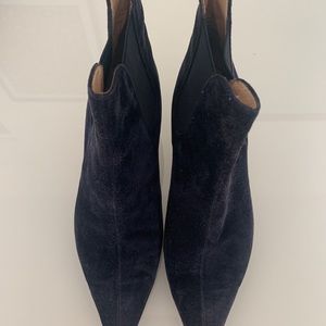 Manolo Blahnik booties size 38